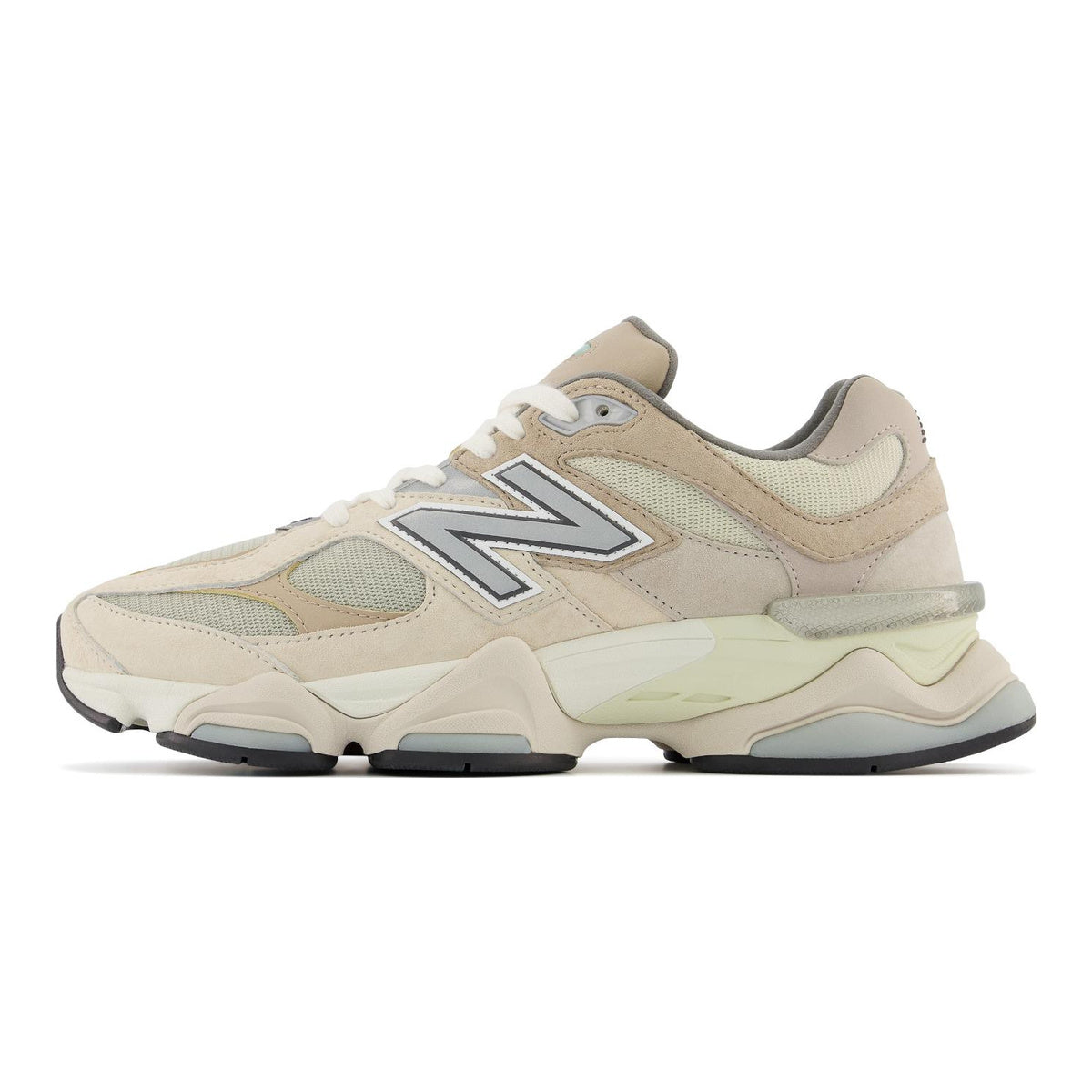New Balance 9060 Unisex Chunky Lifestyle Sneakers – Sea Salt