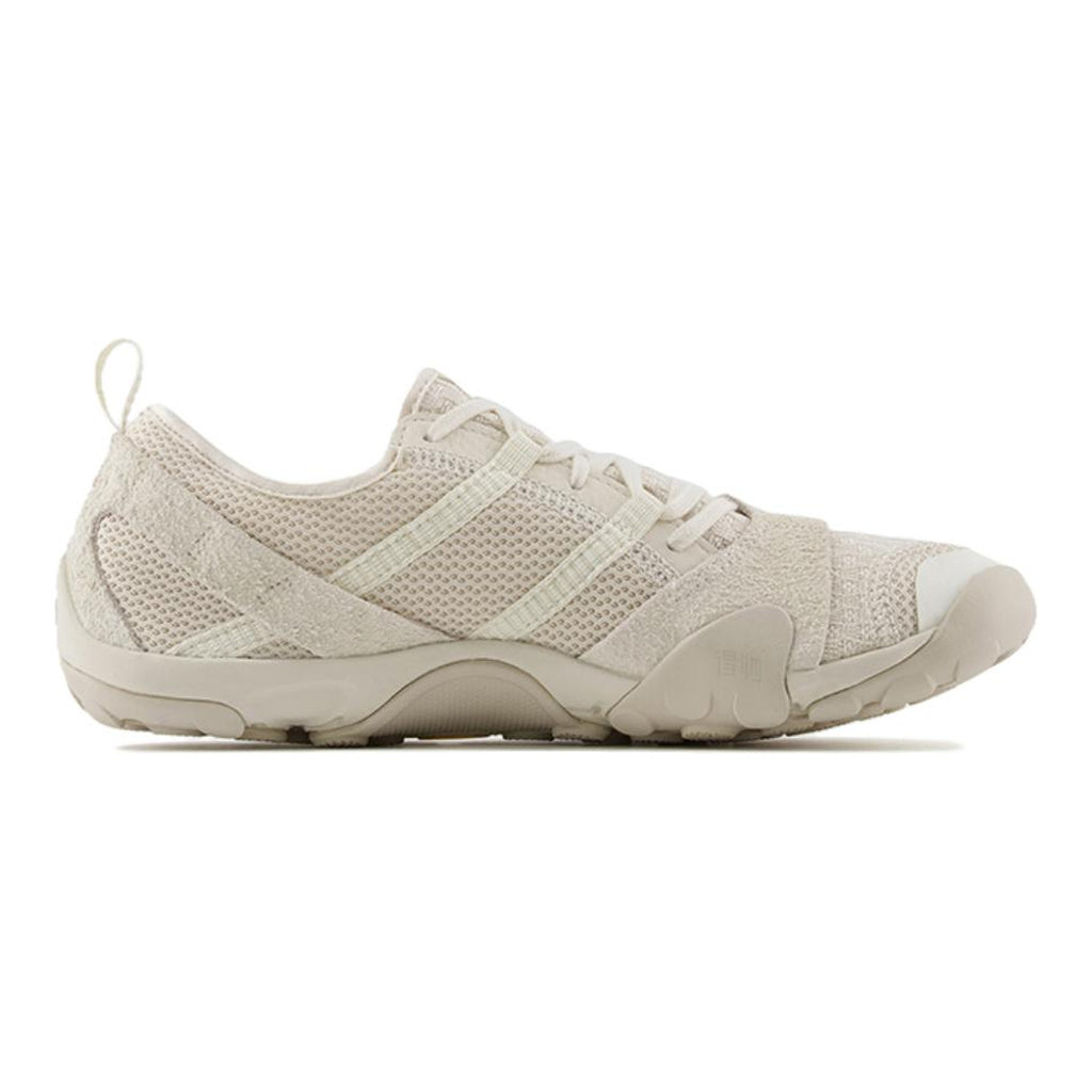 New Balance MT10O Unisex Mesh & Suede Barefoot Shoes - Beige