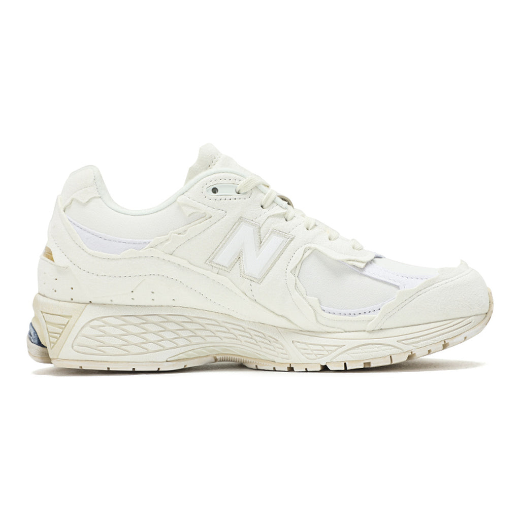 New Balance 2002R Unisex Retro Walking Shoes – White