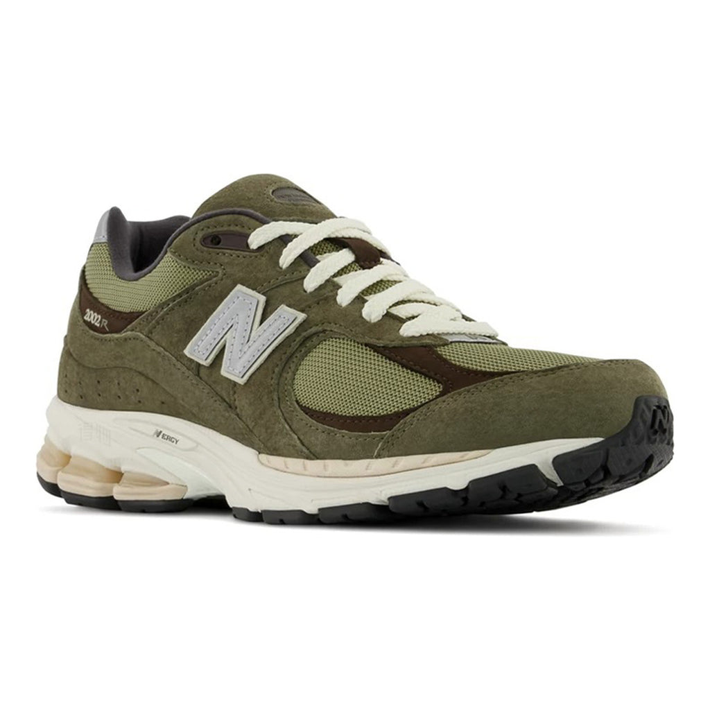 New Balance 2002R Unisex Pigskin Lifestyle Sneakers – Green