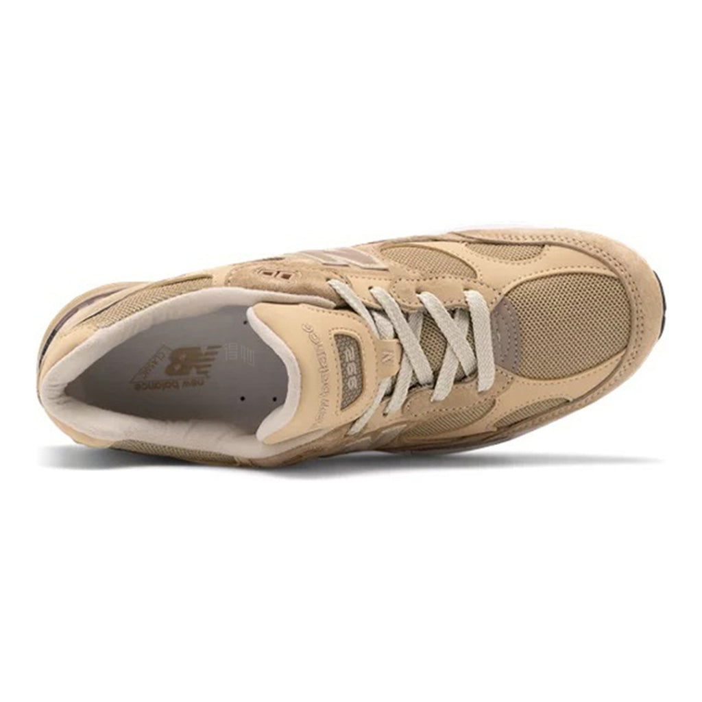 New Balance 992 Unisex Suede Lifestyle Sneakers – Tan