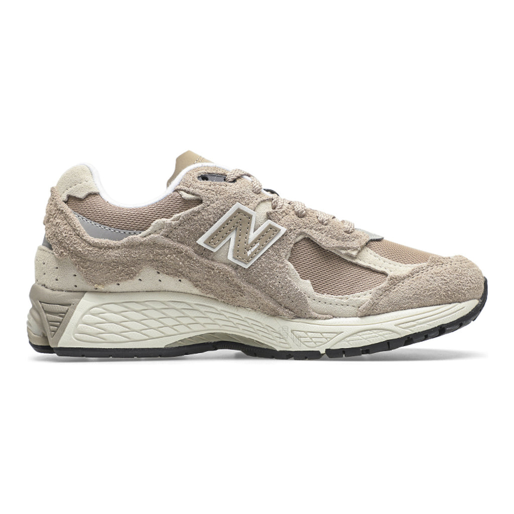 New Balance 2002R Unisex Retro Lifestyle Sneakers – Light Khaki