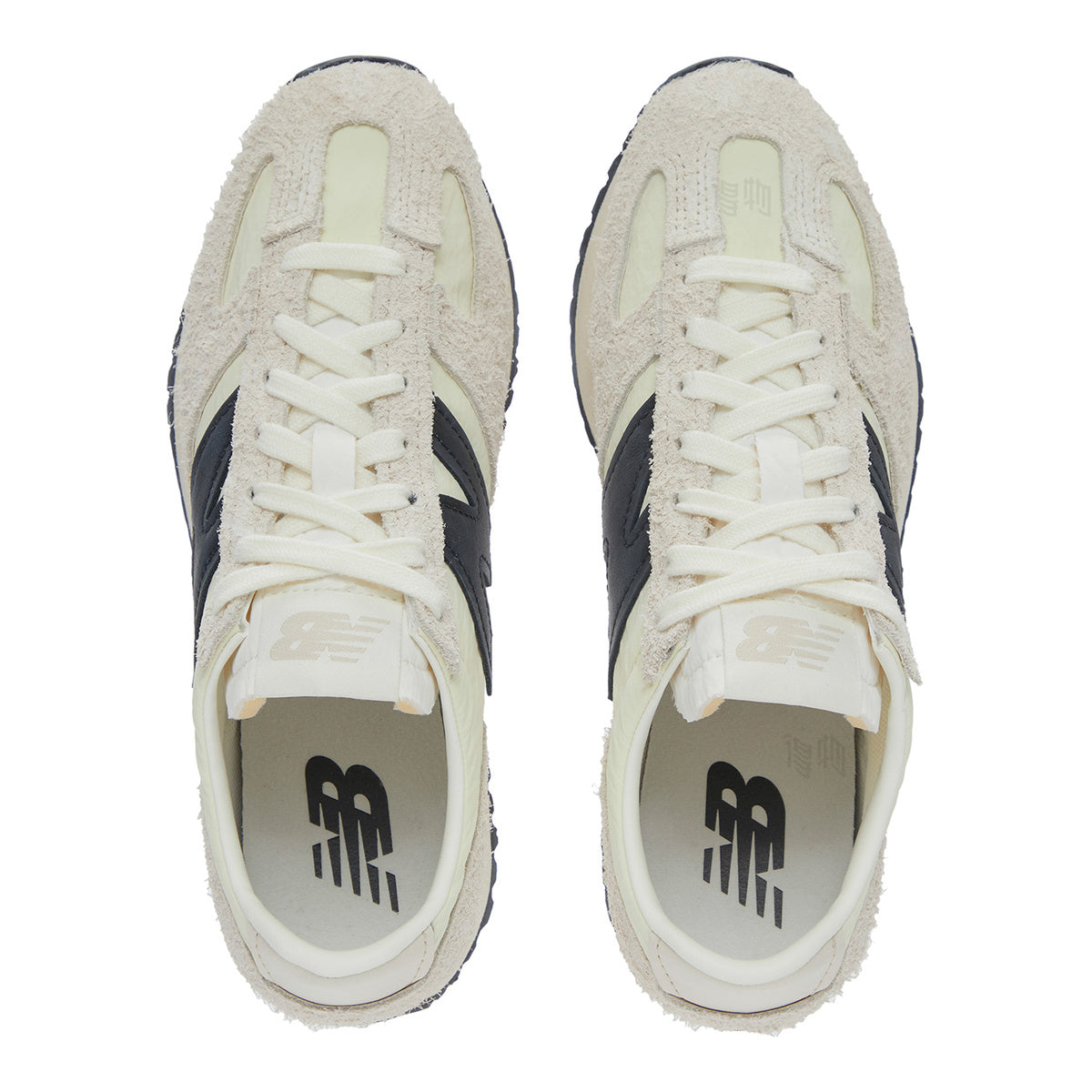 New Balance 471 Unisex Low-Profile Sneakers - Cream/Black