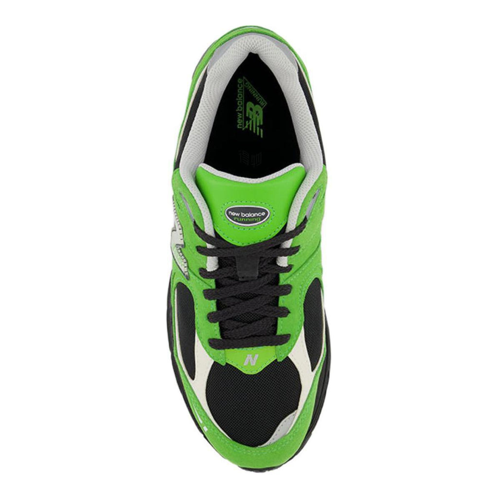 New Balance 2002R Unisex Mesh Retro Lifestyle Running Shoes – Green