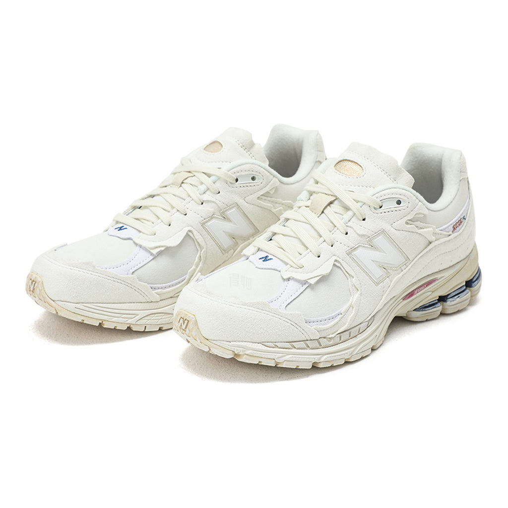 New Balance 2002R Unisex Retro Walking Shoes – White