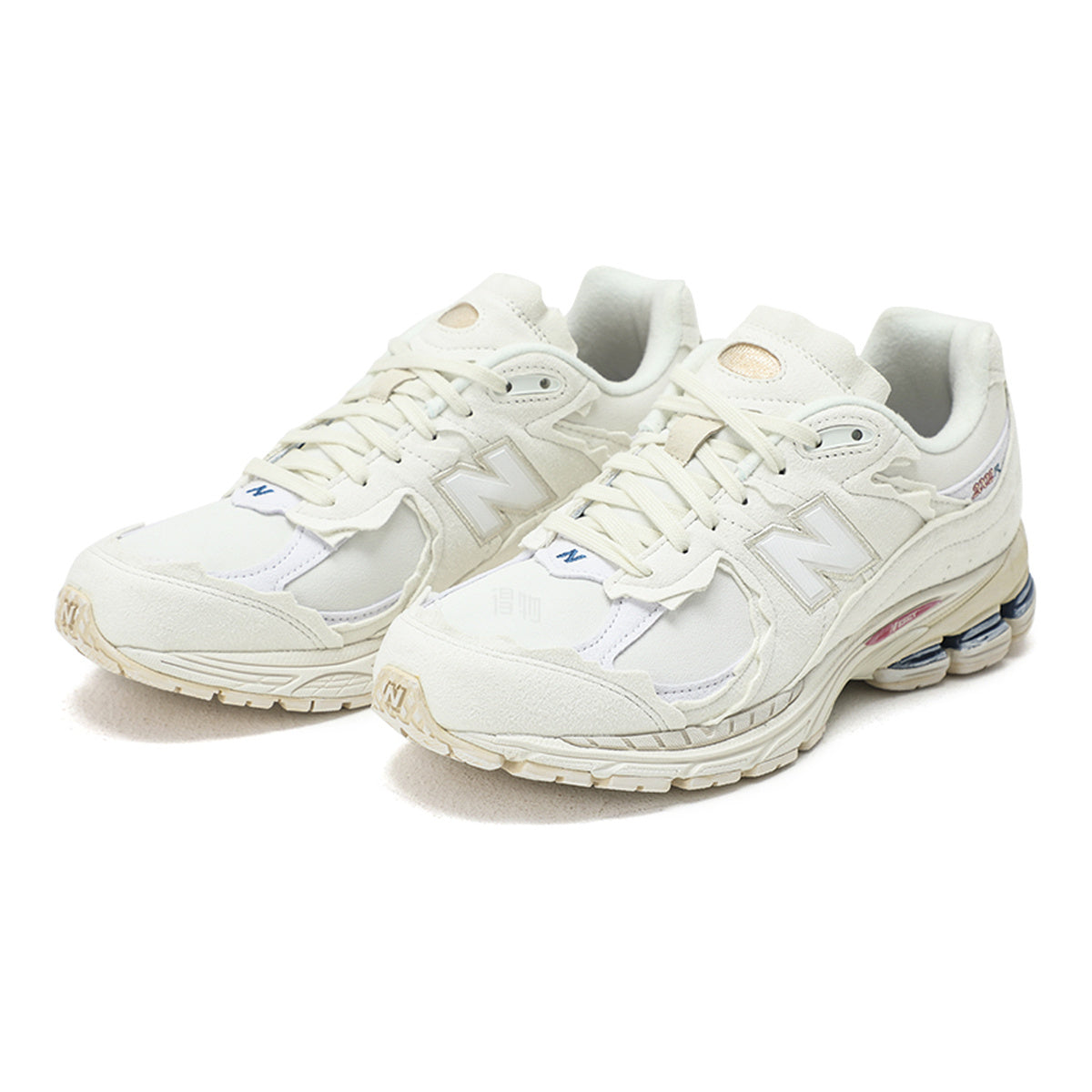 New Balance 2002R Unisex Retro Walking Shoes – White
