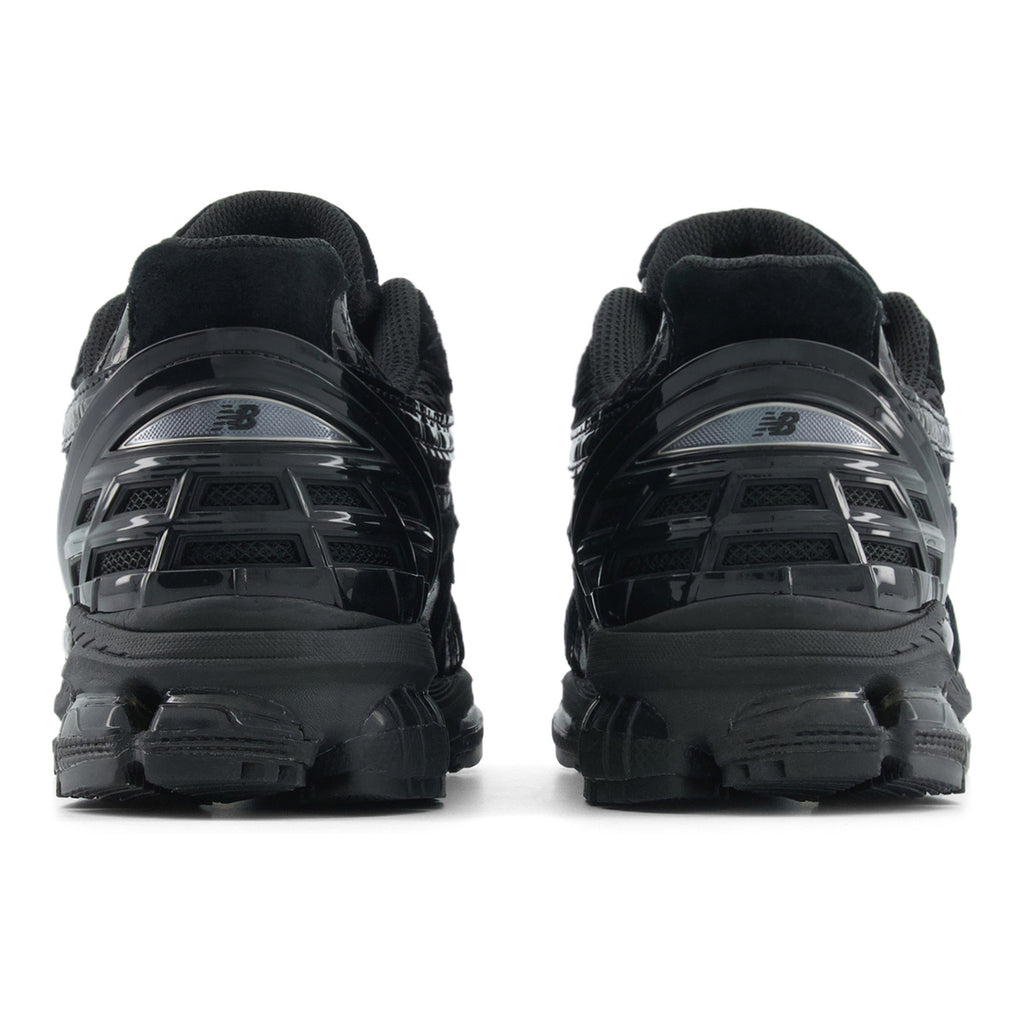 New Balance 1954R Unisex Lifestyle Sneakers - Black