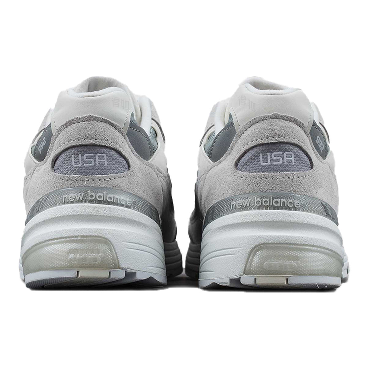 New Balance 992 Unisex Suede Lifestyle Sneakers – White/Grey