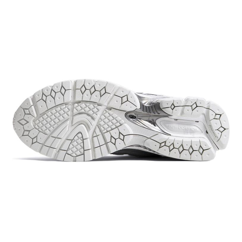 New Balance 1906R Unisex Mesh Lifestyle Running Sneakers – Silver Metallic/White