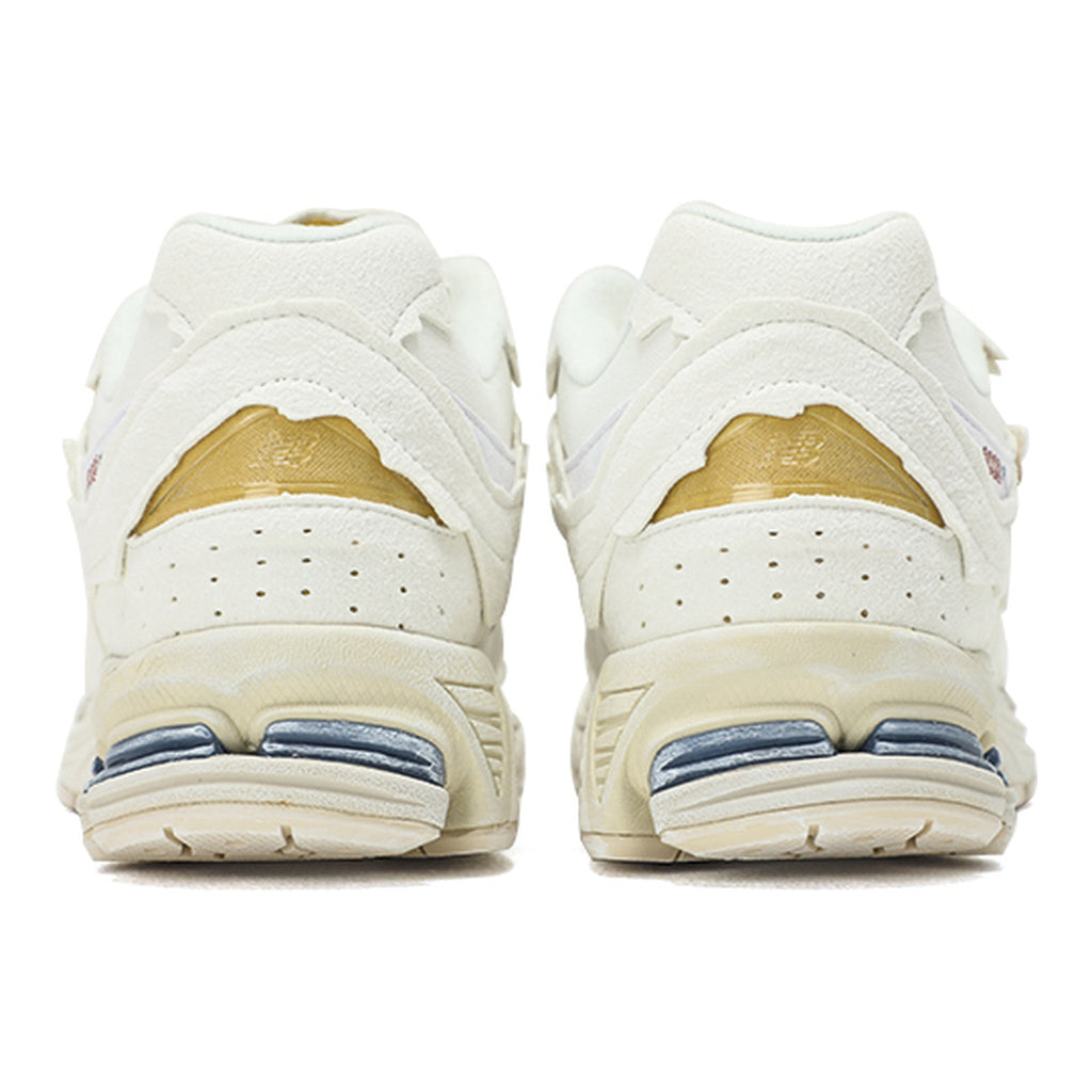 New Balance 2002R Unisex Retro Walking Shoes – White