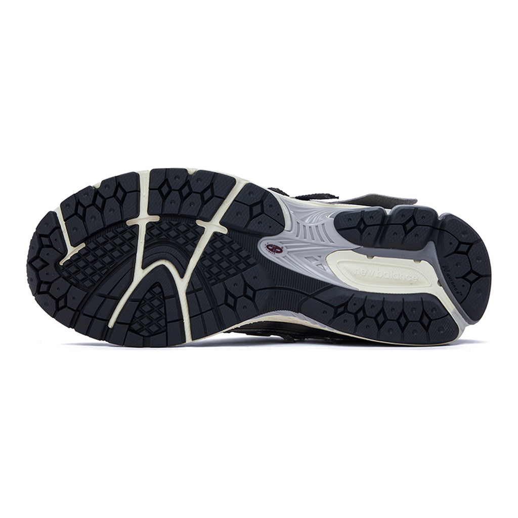 New Balance 1906A Unisex Mesh Lifestyle Running Sneakers – Grey/Black