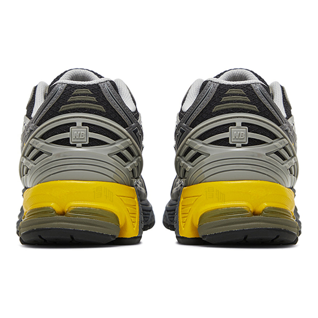 New Balance 1906U Unisex Running Shoes - Black/Grey