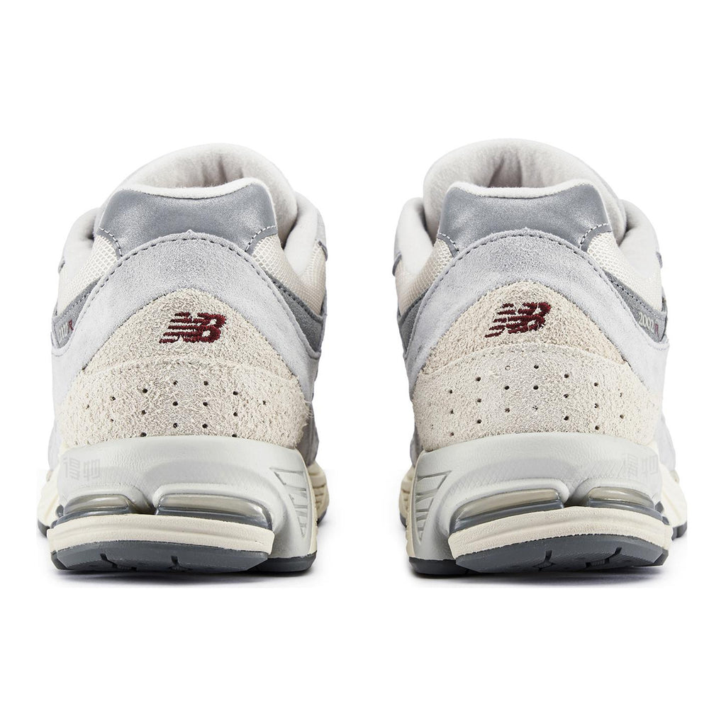 New Balance 2002R Unisex Lifestyle Running Shoes – Light Beige/Grey