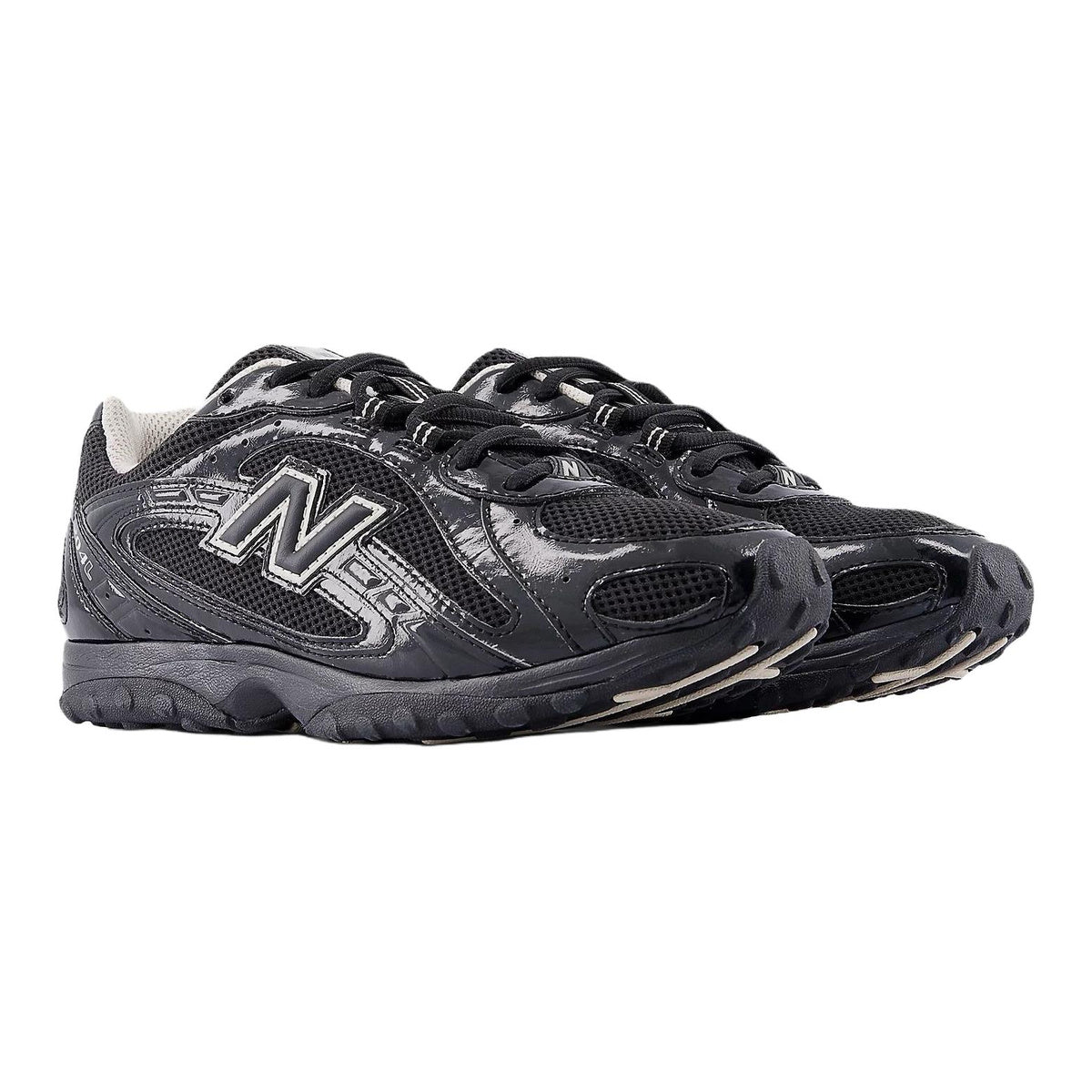 New Balance 204L Unisex Mesh Lifestyle Sneakers – Triple Black/Silver