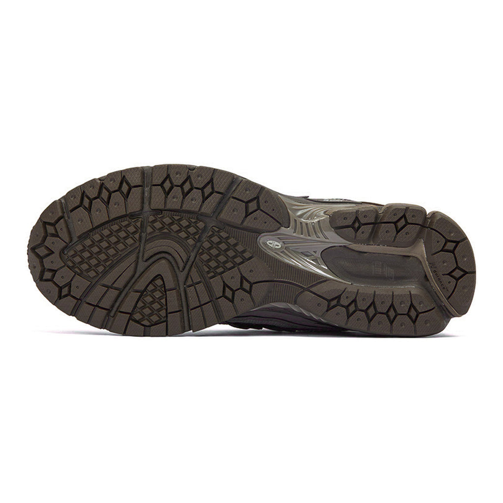 New Balance 1906R Unisex Mesh Lifestyle Running Sneakers – Sea Salt/Dark Brown